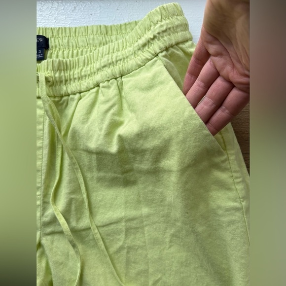 J.CREW  WOMEN’S LINEN-COTTON BLEND DRAWSTRING CAPRI  PANTS YELLOW GREEN SIZE 12 - Picture 3 of 8